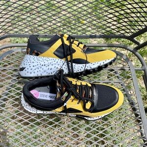 New Steve Madden 3” Platform Fashion Sneakers Women’s 5.5